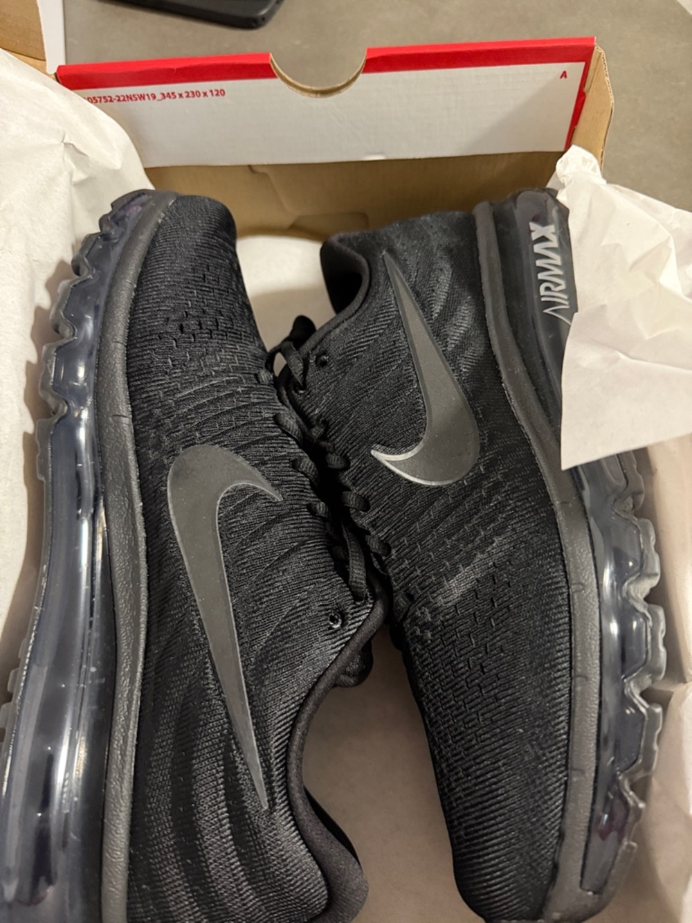 Nike Black/Grey Air Max Knit Sneakers
